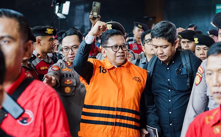 DPR Setujui Abolisi untuk Tom Lembong dan Amnesti untuk Hasto Kristiyanto, Proses Hukum Dihentikan 2 hasto kristiyanto pdip korupsi harun masiku