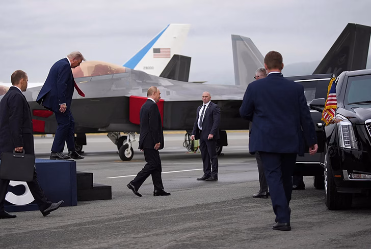 Pertemuan Trump-Putin Gagal Akhiri Perang Ukraina 1 donald trump vladimir putin perang ukraina rusia amerika serikat