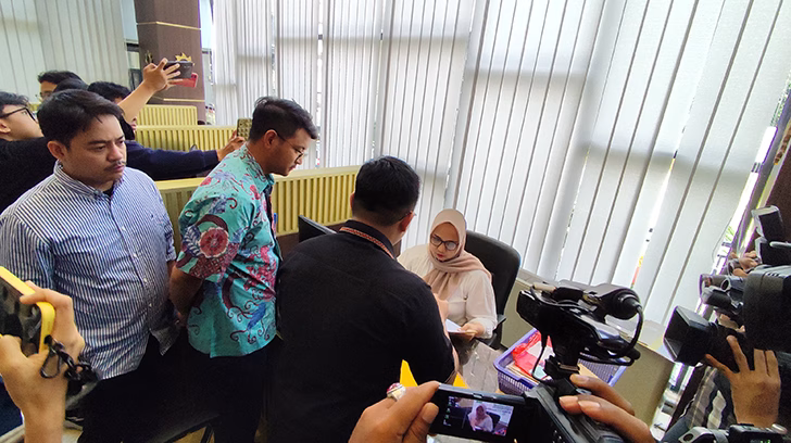 Tom Lembong Laporkan Hakim yang Memenjarakannya ke MA 2 kuasa hukum tom lembong