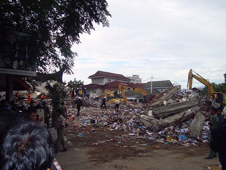 gempa padang 2009