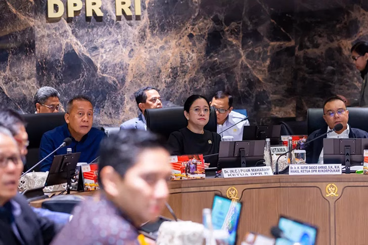 Respon Tuntutan 17+8, DPR Pangkas Tunjangan dan Hentikan Fasilitas Mewah 1 respon dpr tuntutan 17+8