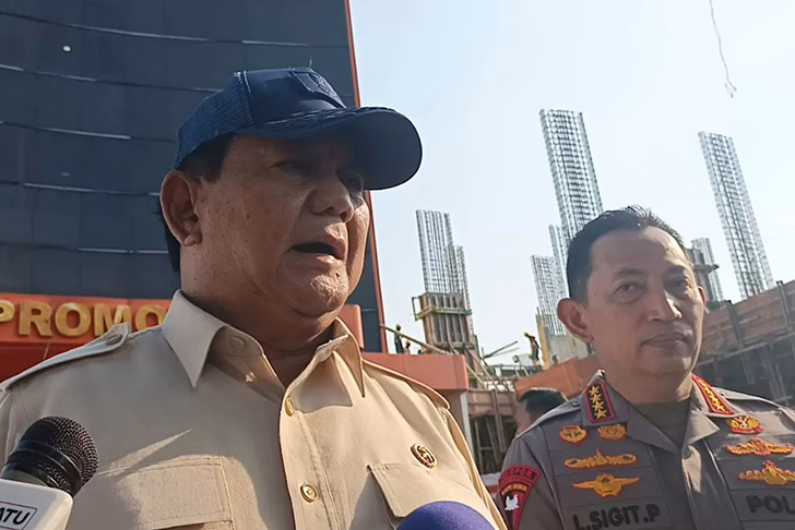 Prabowo Perintahkan Polisi yang Terluka Saat Demo Diberi Kenaikan Pangkat Luar Biasa 3 prabowo polisi demo