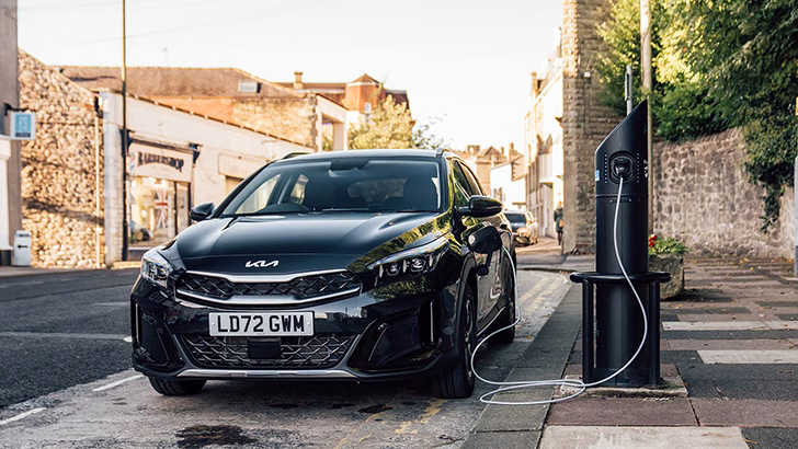 mobyl hybrid plug in mobil bensin