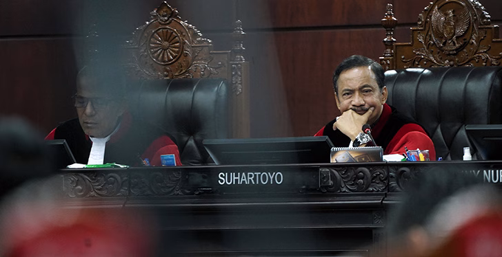 uu tipikor hasto kristiyanto prabowo dpr mk